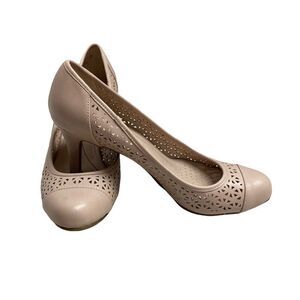 LIFE STRIDE Soft System Women’s Heels Tan Size 8.5 M 3” heel